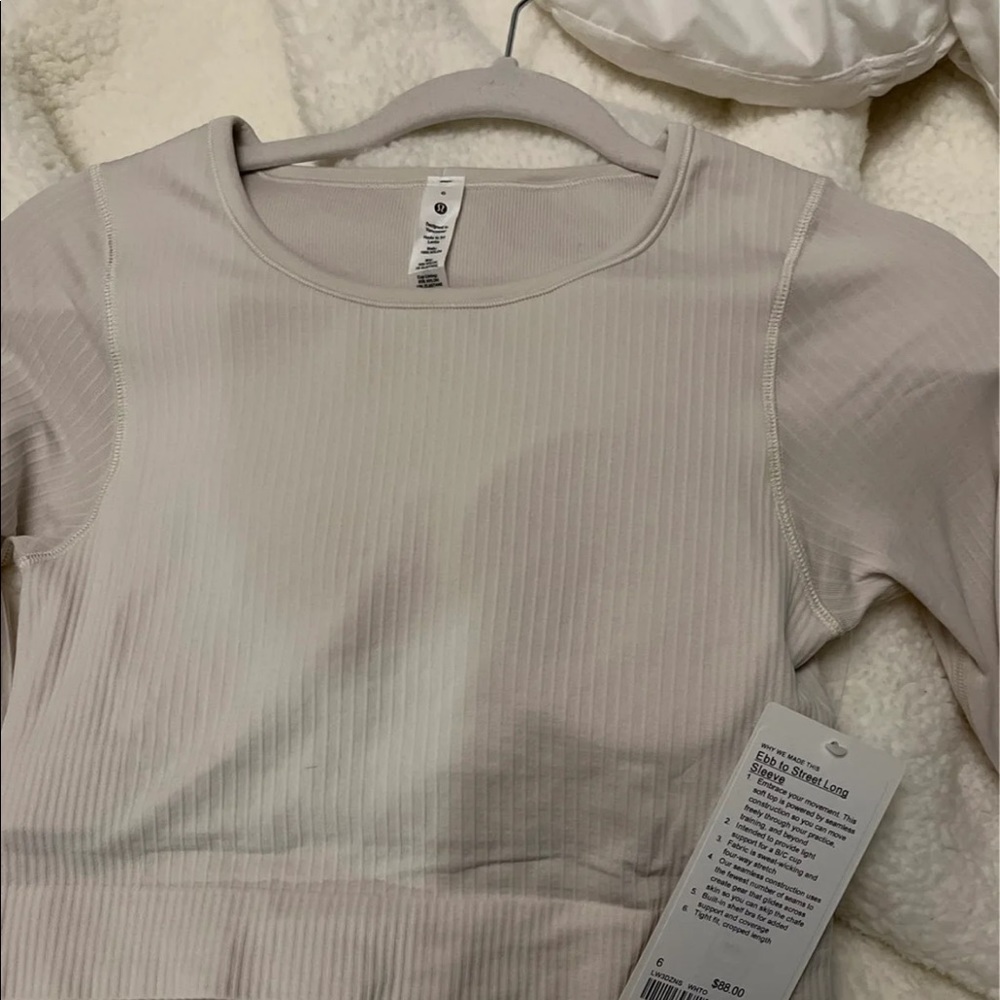 Lululemon ebb street long sleeve